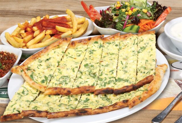 Beyaz Peynirli Pide