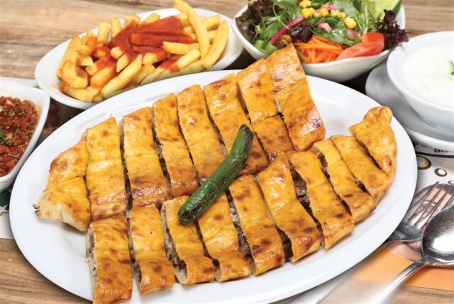 Kapalı Dönerli Pide